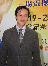 立委黄志雄