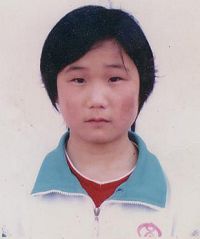 '山东临沂女中学生孙新娟，被囚洗脑班'