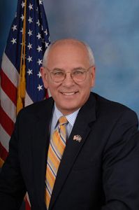 纽约州联邦众议员保罗•唐科(Paul Tonko)