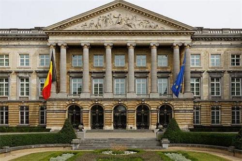 '图：比利时众议院通过法案，禁止器官旅游'