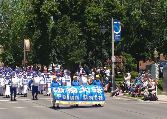 多伦多法轮功学员参加三场游行受欢迎