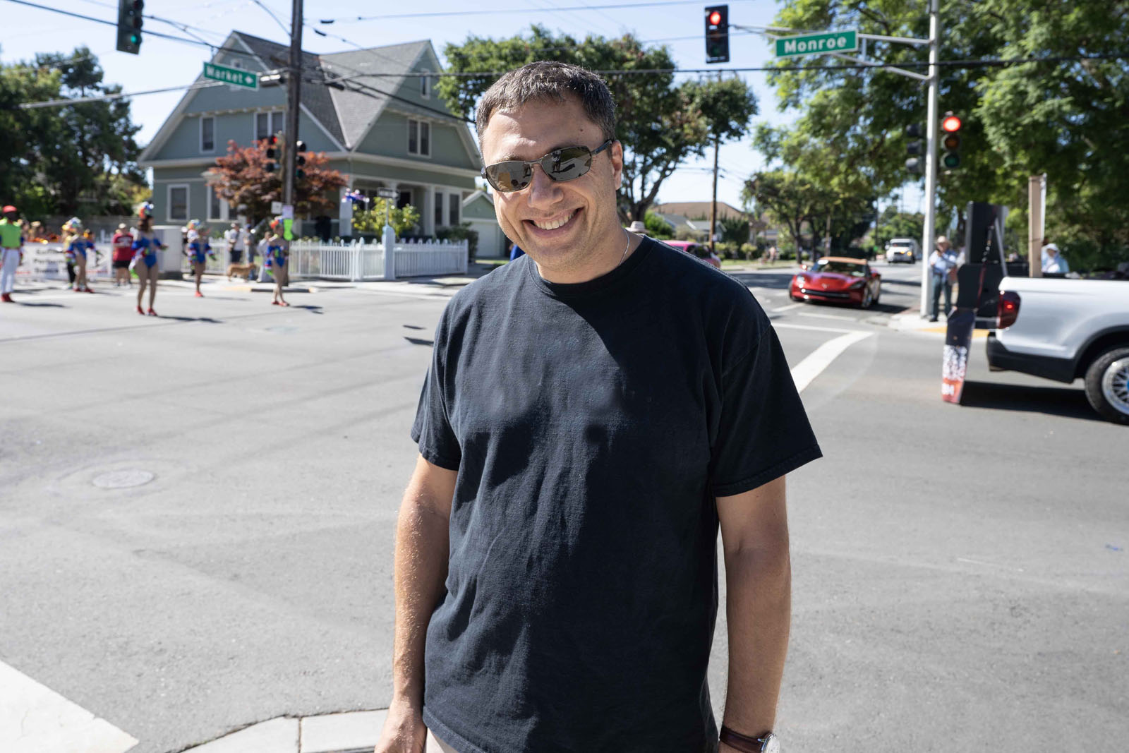 图12:化学科学家阿纳托利·赫列诺夫喜欢真、善、忍原则。