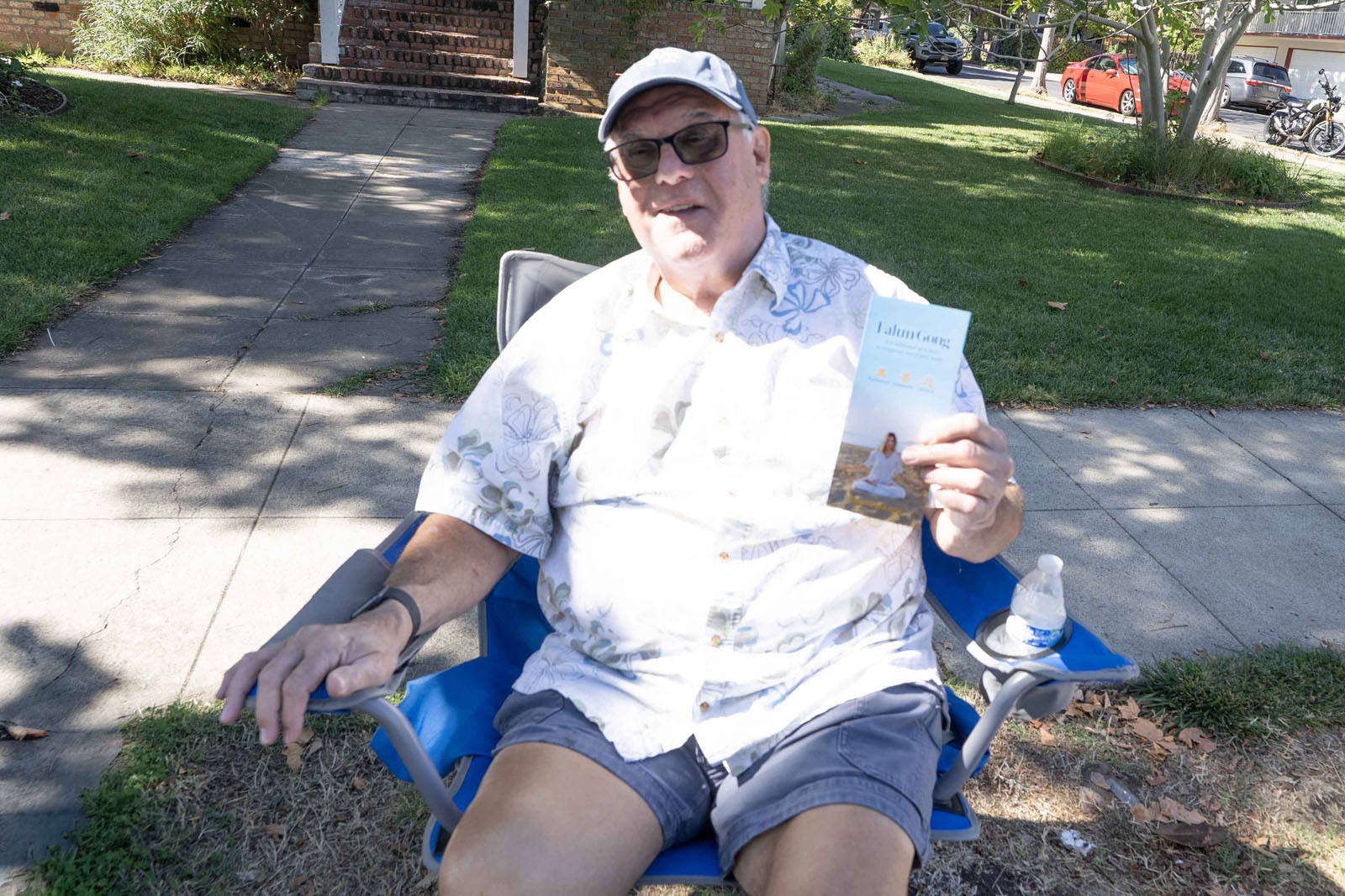 图13:圣塔克拉拉居民爱德华表示,我们需要真、善、忍。